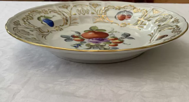 HEREND Porcelain Hungary Hand painted White Floral Display Plate (9 1/2 ins D) 3