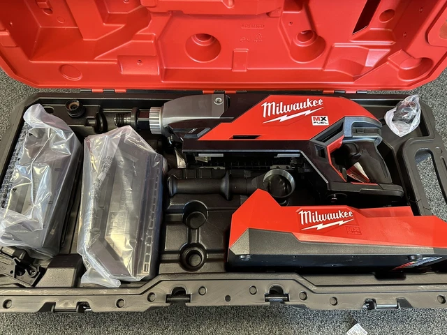 Milwaukee MXF301