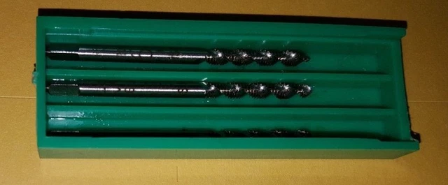 Jeu De 3 Tarauds à Main Métrique M6,5x0,75 HSS-M2 - Marque AVYAC - Norme ISO 529
