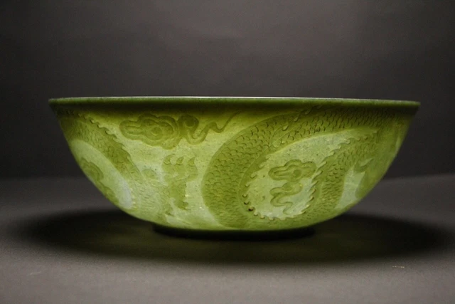 Chinese Exquisite Handmade Dragon carving Green Hetian Jade Thin Bowl 2