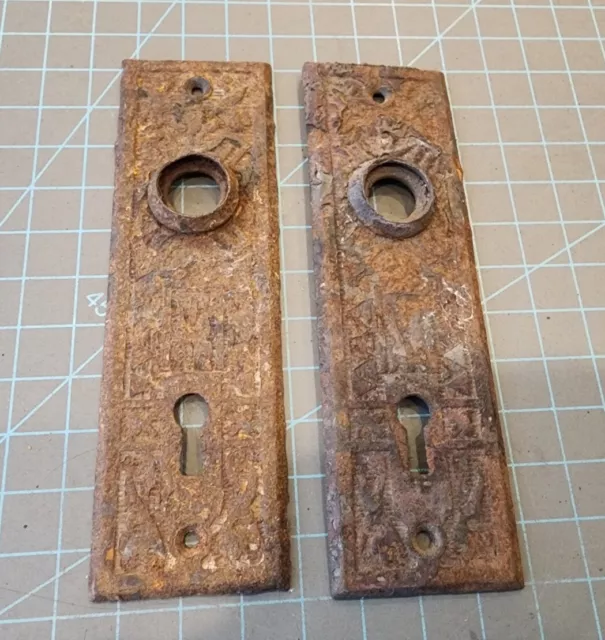 Pair Vintage Door Plate Backplate Small Ornate Victorian Rusty - Set of 2 - L