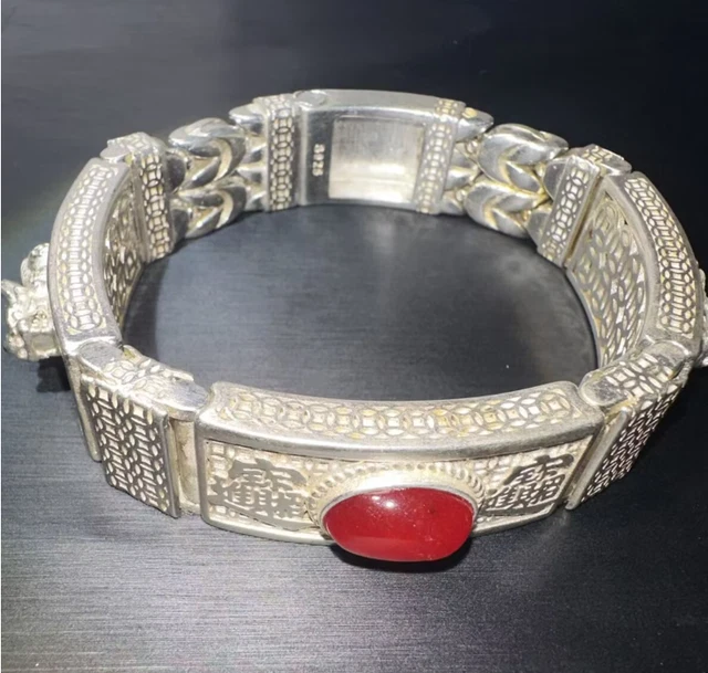2023 Miao Silver Inlaid Ruby Carved Crafts Noble Gift Bracelet