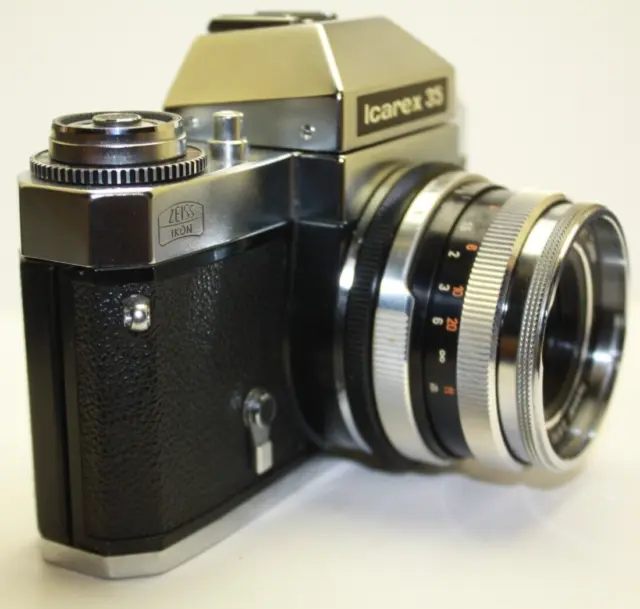 Zeiss Ikon Icarex 35 with Zeiss Hard Case-SHARP!