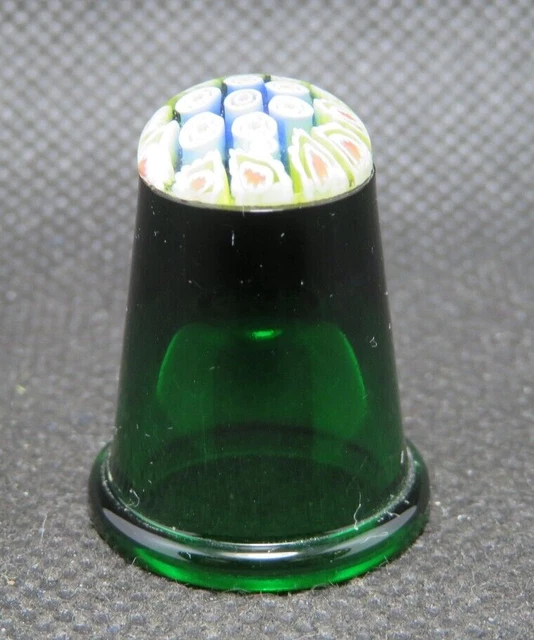 Vintage Caithness Millefiori Glass Collection Thimble - Green