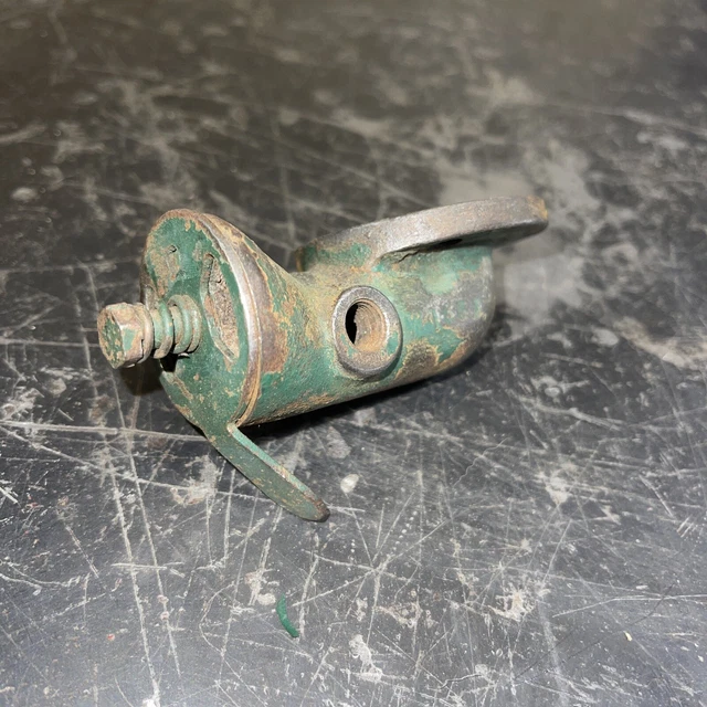 Hit Miss Engine Lauson ALPHA De Laval Type 37 W 1 1/2HP  Carburetor