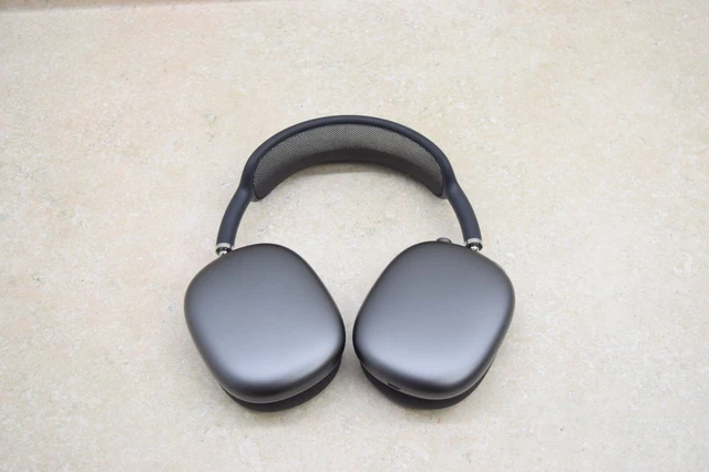 Apple Airpods Max Space Gray With Black A2096 Headphones - READ DESCRIPTION!!!