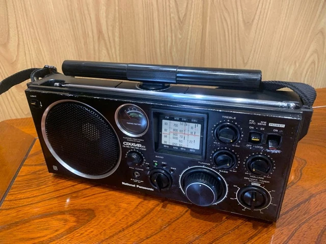 NATIONAL PANASONIC RF-1130 COUGAR 4-Band Radio Analog FM AM SW MW