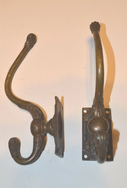 2 Highly detailed/Sculpted Antique Brass or Bronze Wall Hat/Coat Hooks P.E.G