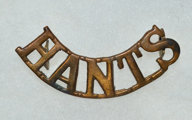 Ww2 British Army Hants Hampshire Regiment Brass Metal Shoulder 2" Title Badge