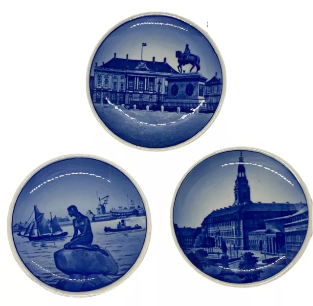 Royal Copenhagen Denmark Christiansborg Amalienborh Langelinie Mini Plate, 3" 26
