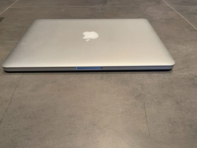 Apple MacBook Pro 13 - 2014 - 2.6 GHz Intel Core i5 - 16GB RAM - 256 GB Harddisk 6