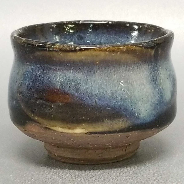 AK58)Japanese Pottery Hagi ware Guinomi Sake Cup Blue glaze  by Seigan Yamane