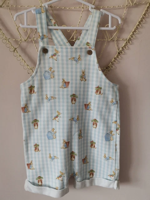 Pantaloncini bavaglino Peter Rabbit blu pallido età 12-18 mesi