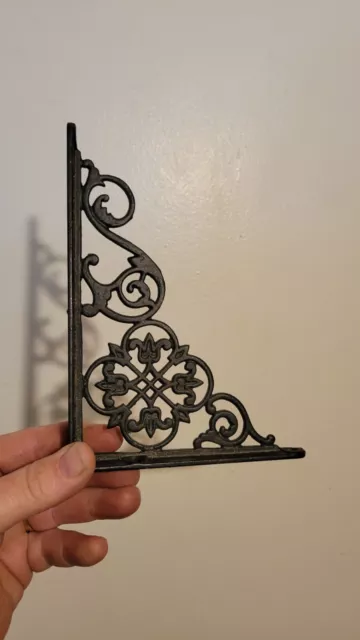 Vintage Pair of  Fancy Ornate Victorian Cast Iron Filigreed Shelf Brackets 5