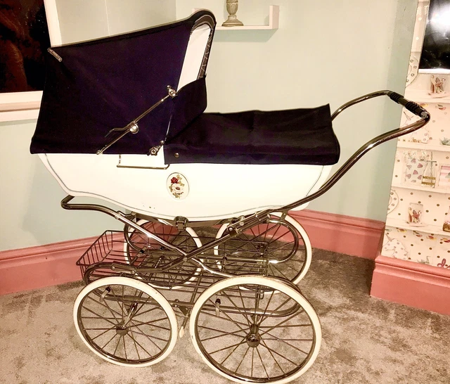 VINTAGE 1975 VINTAGE Silver Cross Durham Rose Coach Built Pram