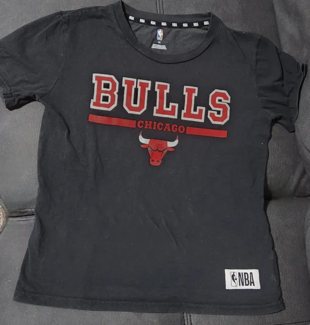 Chicago Bulls Tshirt NBA Kids Size 12 Black Basketball Preowned