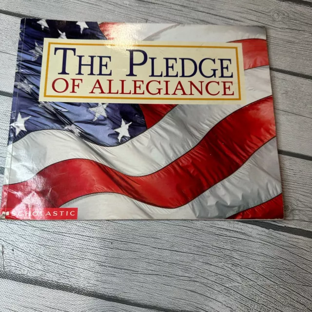 The Pledge of Allegiance Paperback Scholastic Inc. Vintage America USA Patriotic