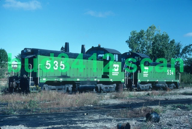 BN Burlington Northern NW2 #535 at Eola IL 1980 ORIGINAL Slide!