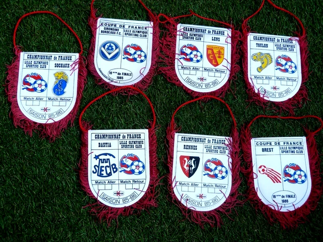 Lot Rare De 2 Grands Fanions FC Metz - Vainqueur Coupe De France 1984