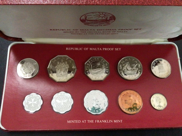 1979 Malta 10 Coins Proof Set!!
