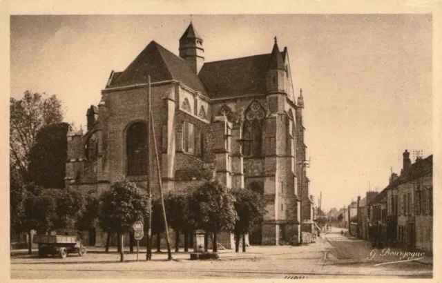Y19 / Dept 02 Cpa Essomes Sur Marne L´eglise Et Rue Camion Gare / Neuve