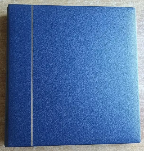 Album Safe Bleu Avec Fourreau Pour Timbres Cartes Ou Enveloppes Premier Jour TBE