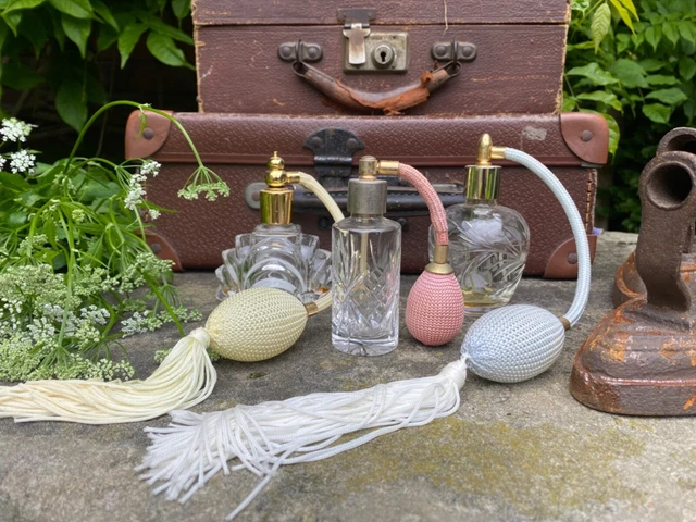 Collection 3 Vintage Perfume Bottles,Pump Diffuser,Etched Glass,French,Art Deco