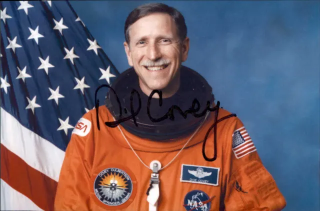 Richard Dick Covey Signed 4x6 Photo NASA Space Shuttle Astronaut USAF Atlantis