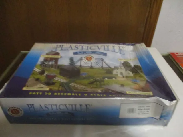 Plasticville Hobo Jungle #45983 O Scale New & Sealed 2 Shacks, Boxcar, Outhouse