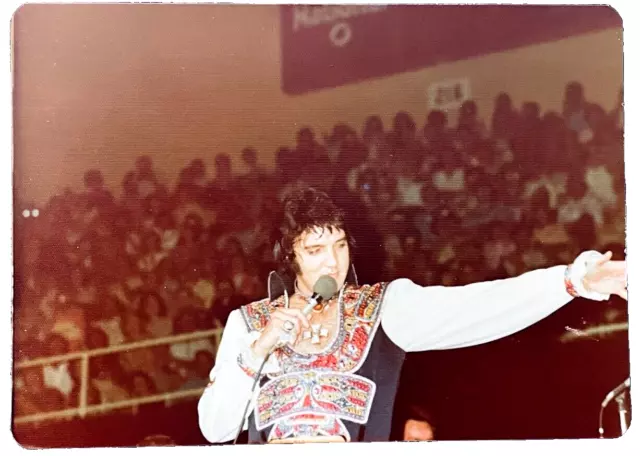 ELVIS PRESLEY Original Vintage Photo July 24 1975 Ashville NC Concert Photograph