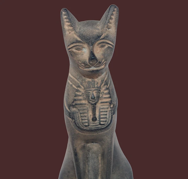 Statua Dea Bastet Egizia In Resina | Gatto Nero Antico Egitto | Decorazione Scrivania 6.2x3x2.2 Cm - Foto 2