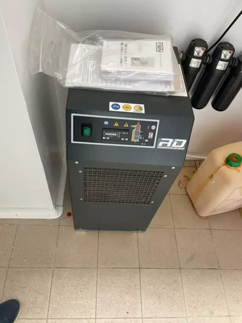 RD RD18.A Refrigerated Compressed Air Dryer 60 CFM 240V~50Hz