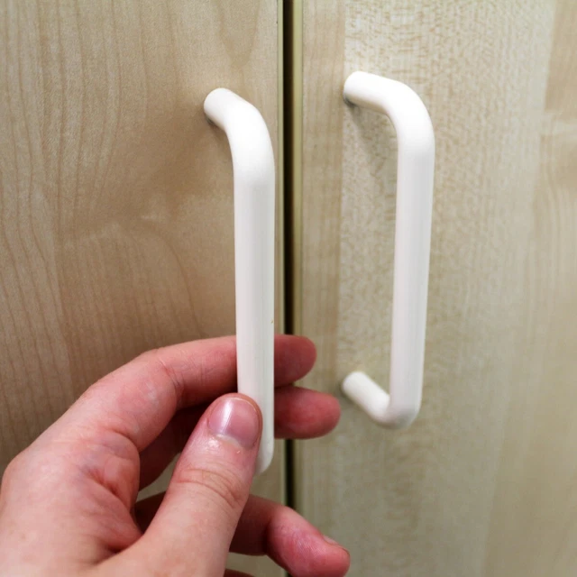 2 x WHITE D PULL HANDLES 100mm PAIR Kitchen Bathroom Bedroom Caravan Door Knob