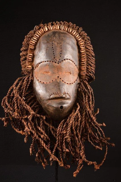 20281 African Old Dan Mask / Mask Liberia