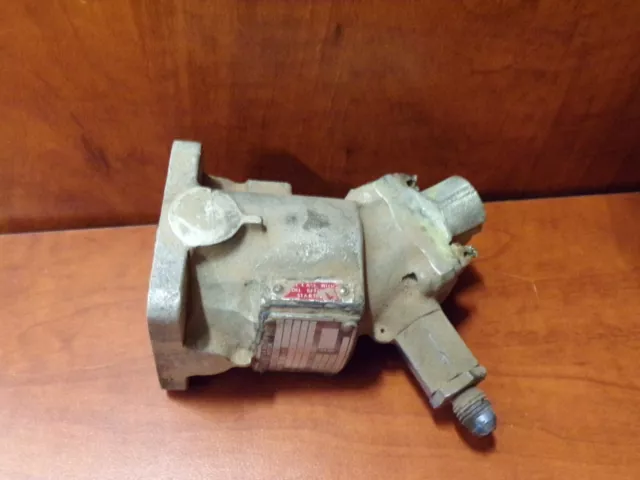 Aircraft Hydraulic Pump MF64-3906-30BC-4 Vickers