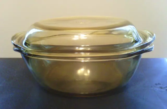 Dynaware Pyr-O-Rey Yellow Amber Glass Bowl Casserole Dish W Lid 1960s VTG.