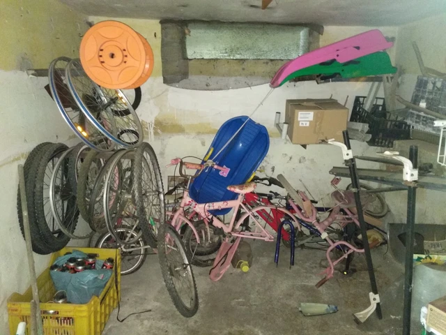 Lotto selle e telaio bici d'epoca - Biciclette In vendita a Lecce
