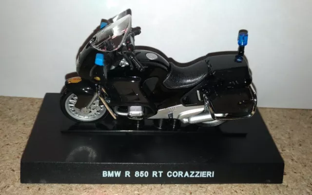 Modellino Moto BMW R 850RT dei Corazzieri