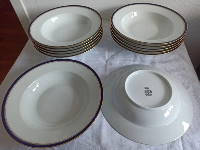 Lot De 8 Assiettes Mythologie En Porcelaine L'Objet – État Excellent, Motif Floral Octogonal