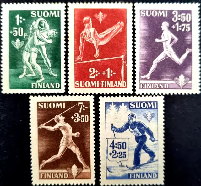FINLAND 1945 C/Set of MNH Stamps. The 2+1 Has Little Toning as Per Photos