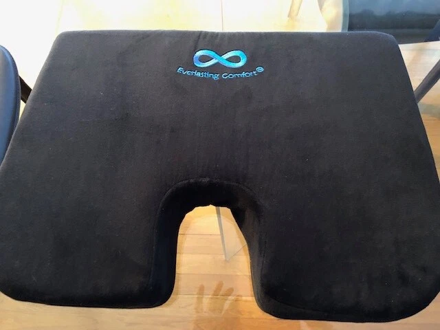 Memory Foam Wedge Seat Cushion by Everlasting Comfort