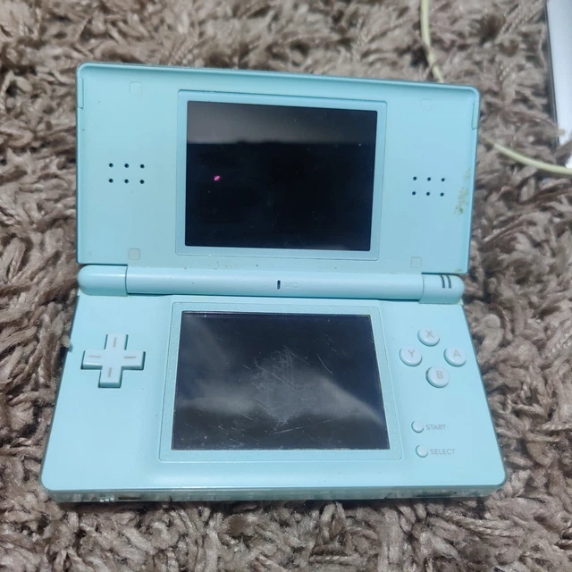 NINTENDO DS Lite Skye Blue With Stylus Read Description