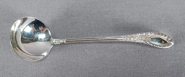 Manchester Silver Gadroonette Pattern Sterling Silver 5 5/8 Inch Ladle C. 1938