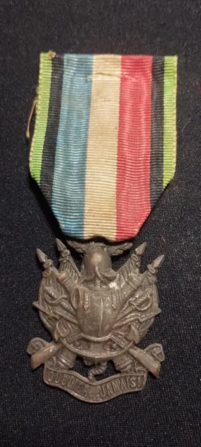 X2*F (V) Médaille militaire Oublier...Jamais guerre de 1870 armée french medal