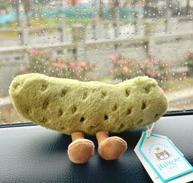 LOVELY JELLYCAT PICKLE Plush Toy - Green Amuseables BNWT, New Cuddle ...