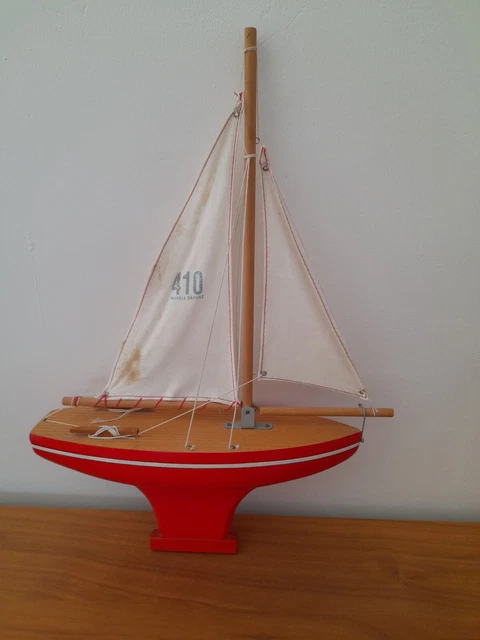 LOT DE BATEAUX ancien BASSIN EN BOIS ANCIEN JOUET VOILIER jep matchbox