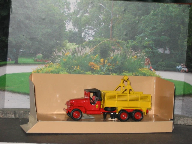 Camion GMC Levage De Chapiteau Cirque Pinder 1/64 - Altaya, Avec Fascicule, Neuf Sous Blister