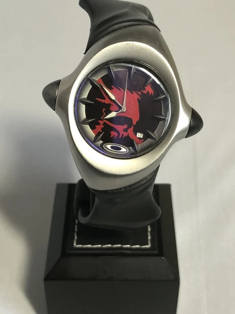 OAKLEY CRUSH RED Skull Mens Watch X-Metal Rare Collectible  display picture 1
