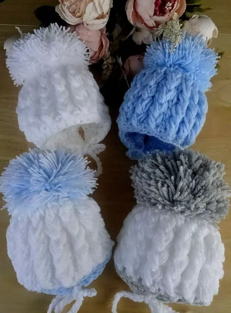 Cappello pom-pom lavorato a mano bambino bambina bianco blu grigio all'uncinetto cravatte nuovo con scatola-0-3 m 2