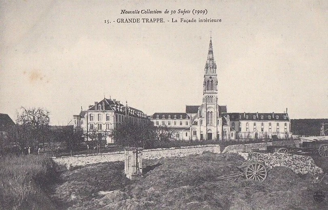 CPA 61 NORMANDIE près Mortagne-au- Perche SOLIGNY-LA-TRAPPE Abbaye GRANDE TRAPPE